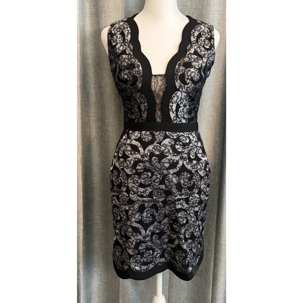 BCBGMAXAZRIA Sirena Black Lace Overlay Sleeveless Shift Dress Size 2